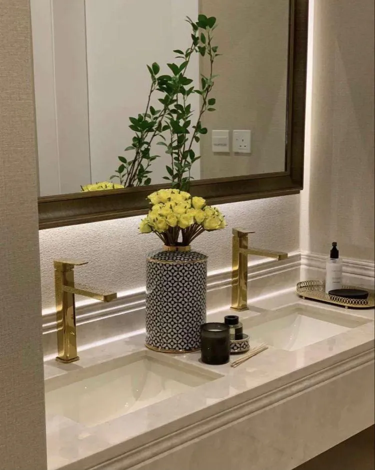 Roca Ceramic Countertop